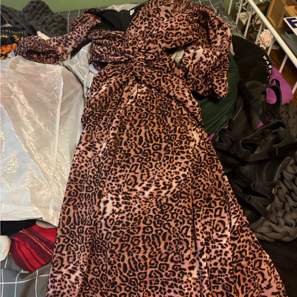Anthropologie Leopard dress - Picture 7 of 7